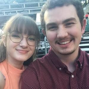 Meet your Posher, Maggie